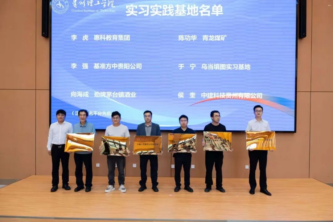 fea7734d-4f15-4907-ba49-9a6ed10fec6f.jpg