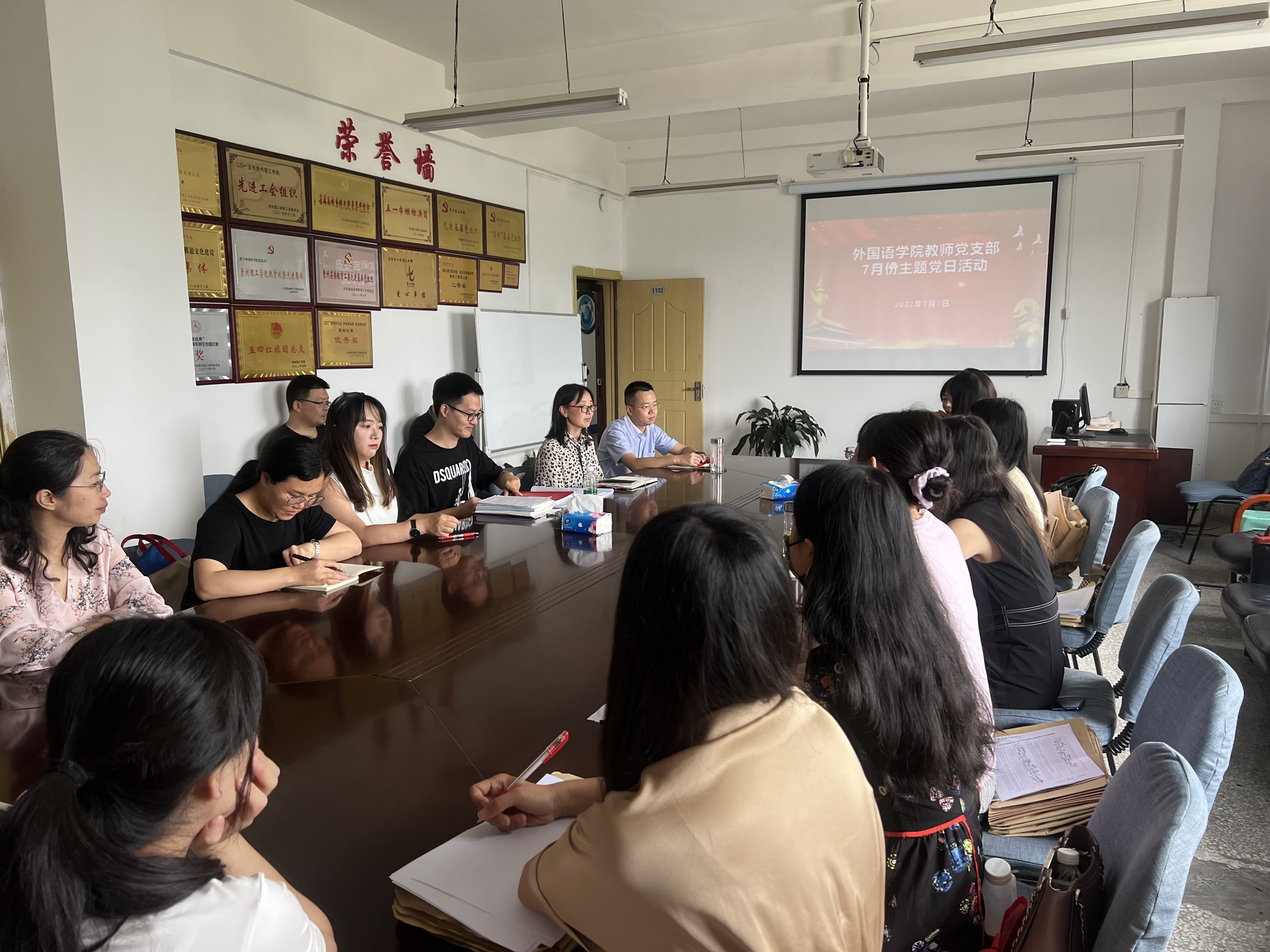 AFBAF78D7E3E4F0309BE329E5434697C