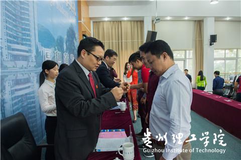 20161018141504476.jpg _DX27037.jpg