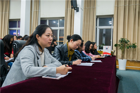 20161109105648253.jpg _DX10103.jpg